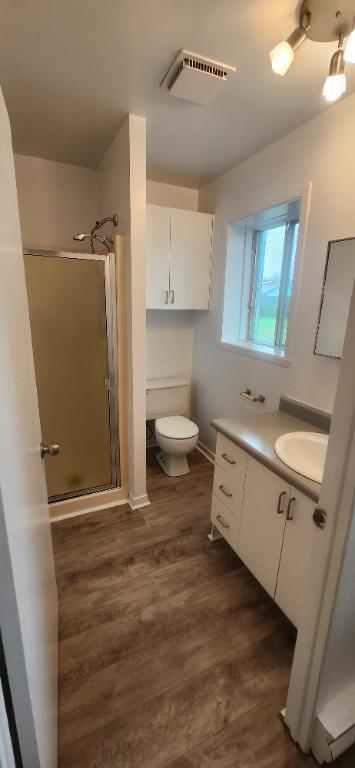 Sainte-Marie (Beauce) 2 1/2 semi meublé,1 stationnement déneigé. Situé au 2ièmes étages | 2943823