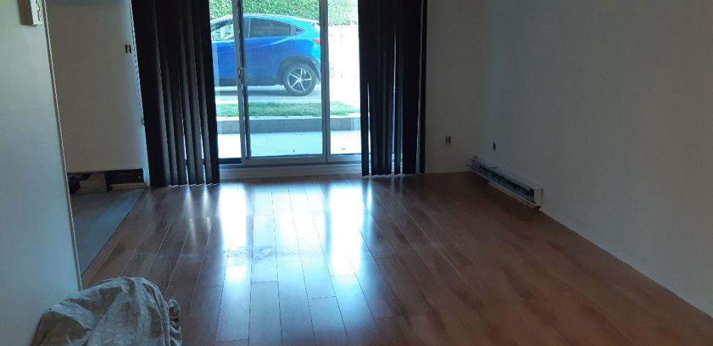 GRAND 3-1/2 À LOUER - POINTE-AUX-TREMBLES | 2943830