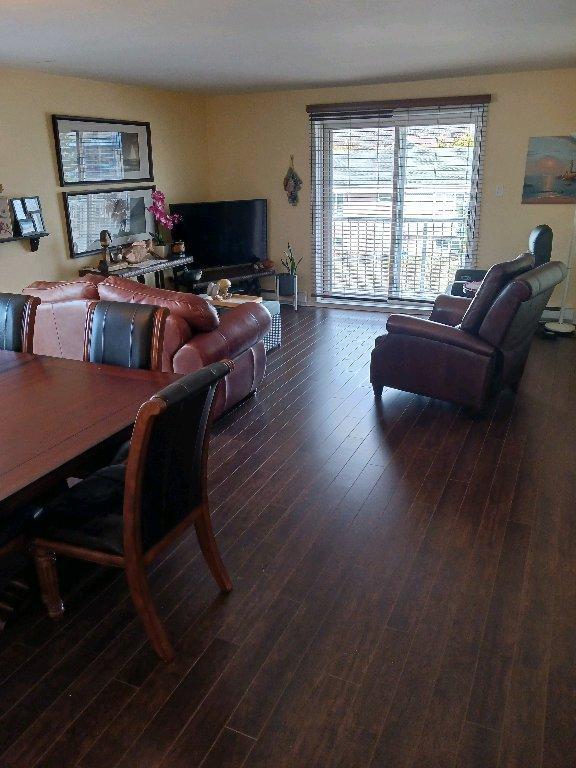 1er Août Logement Grand 4.5 Lévis (St Rédempteur) au 1er avec entrée indépendante dans un quadruplex | 2943831