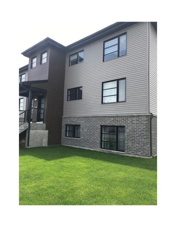 Granby 4 1/2 | 2943837
