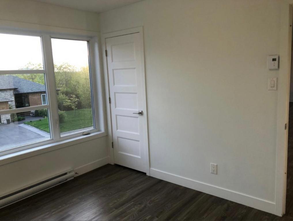 Magog - condo / apartement à louer avec une vue spectaculaire | 2943841