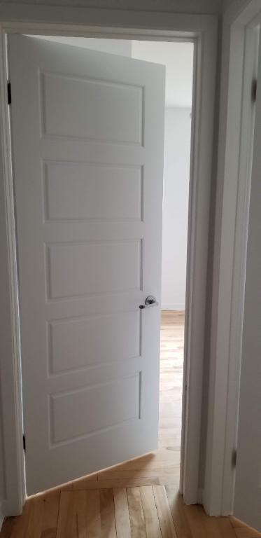 Beau, Spacieux et Lumineux 4 1/2 St-Lambert - Spacious,Bright & Renovated | 2943842