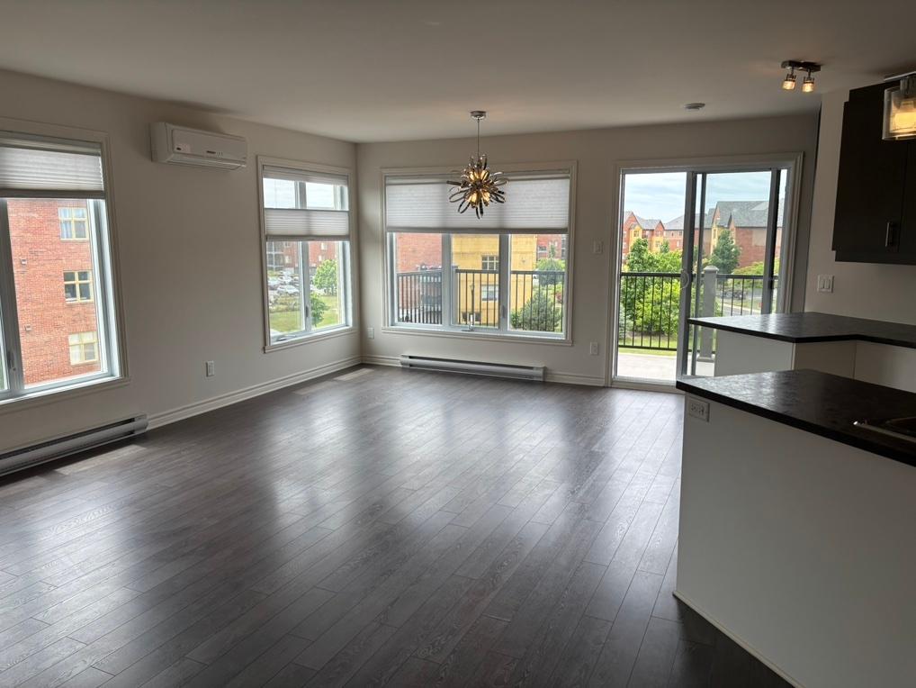 A lour 41/2 Brodsard | 2943845