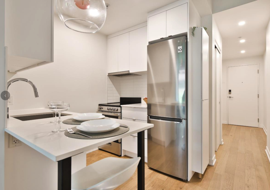 Studio à Louer Ahuntsic | 2943944