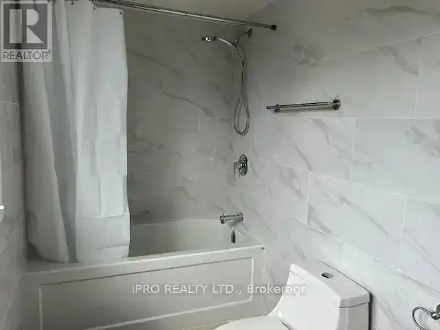 2101 MADDEN BOULEVARD | 2101 MADDEN BOULEVARD, Oakville | 2944433