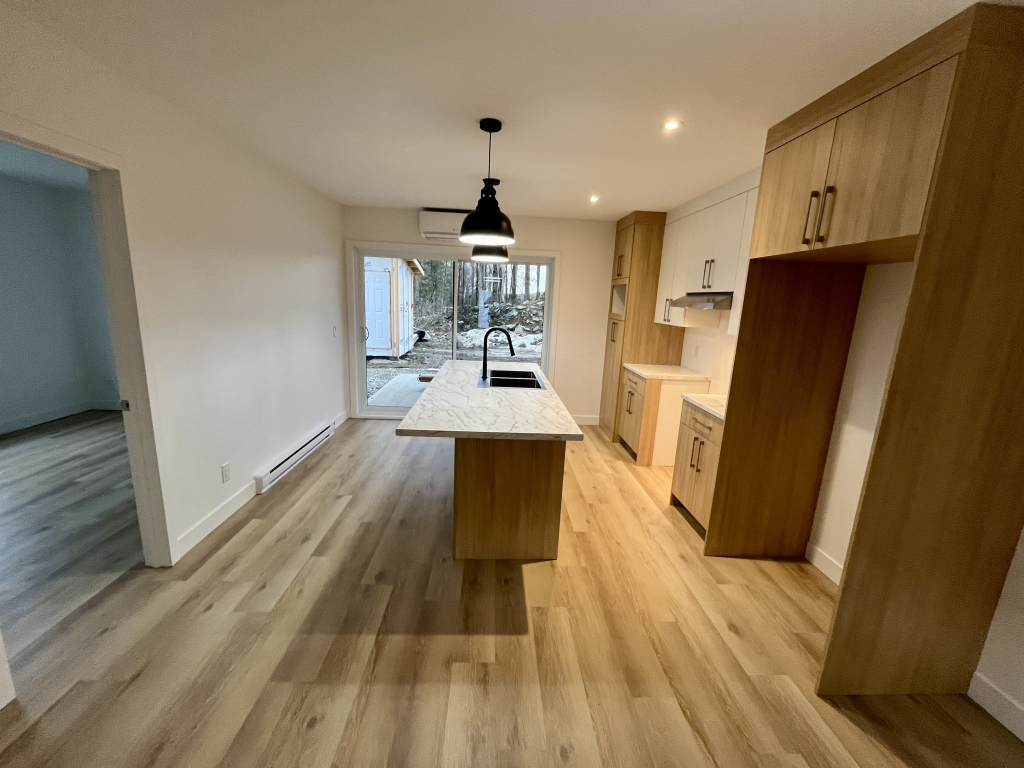 4-1/2 Neuf Au Carré Belvédère | 2945072