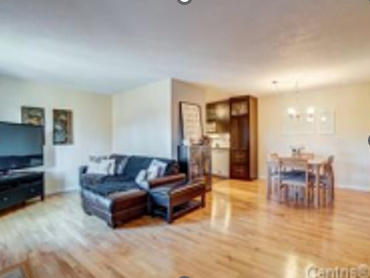 Superbe Condo Très Bien Situé | 2945096
