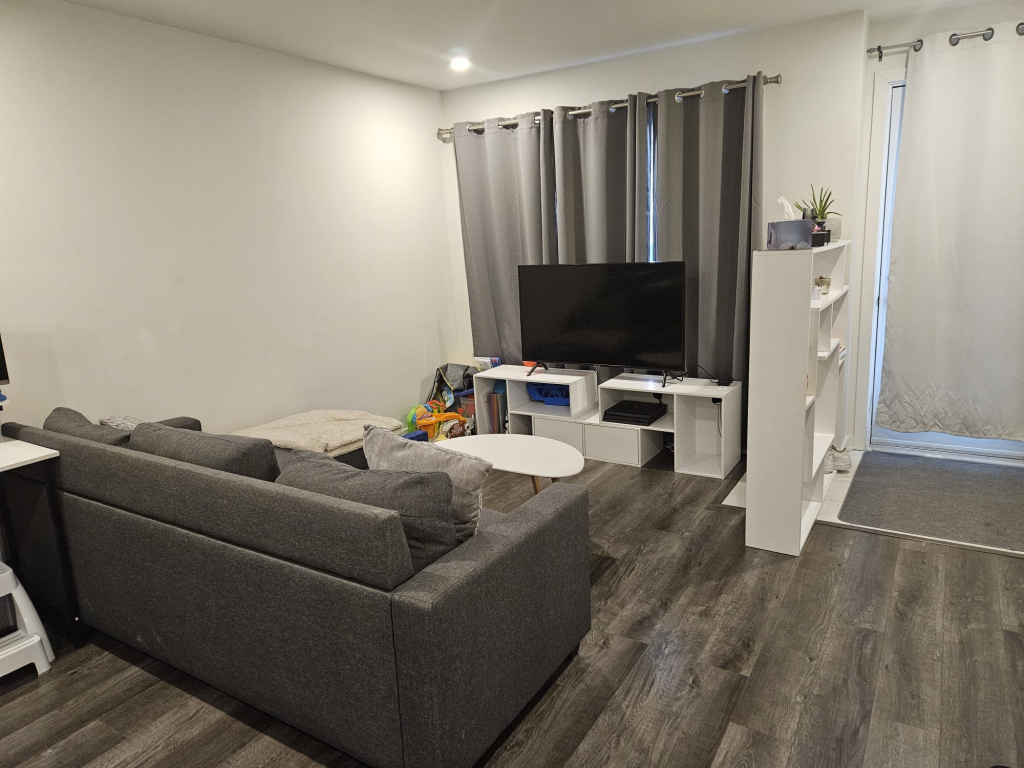 5 1/2 A Louer / 3 Beds 1 Bath | 2945097