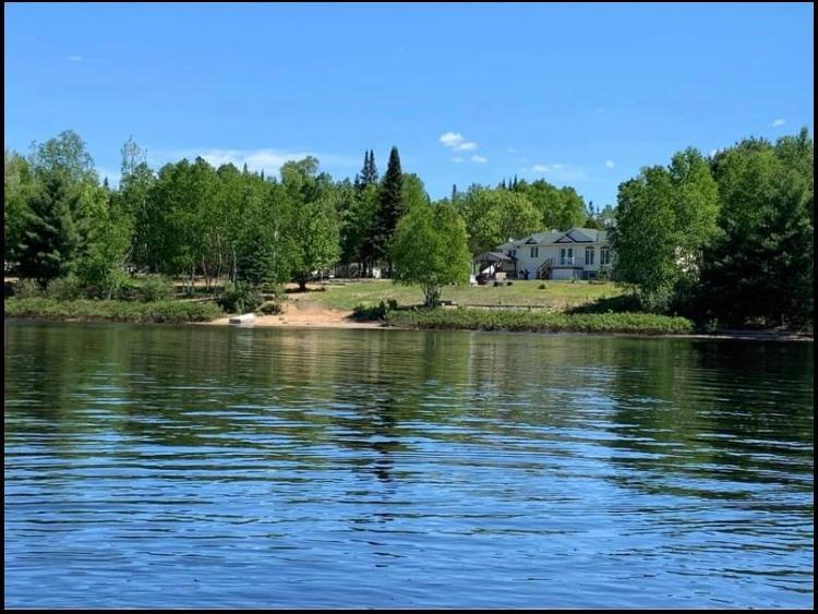 Chalet à louer sur le bord de l'eau | 2945366
