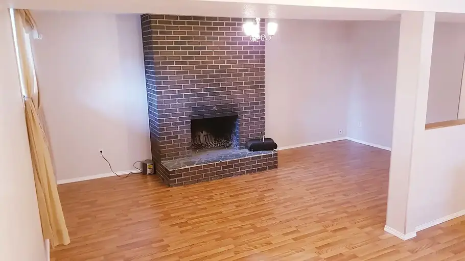 $200 Sign Up BONUS*-2 BEDROOM BASEMENT-LARGE WINDOWS -AUGUST 1 | Calgary | 2945705