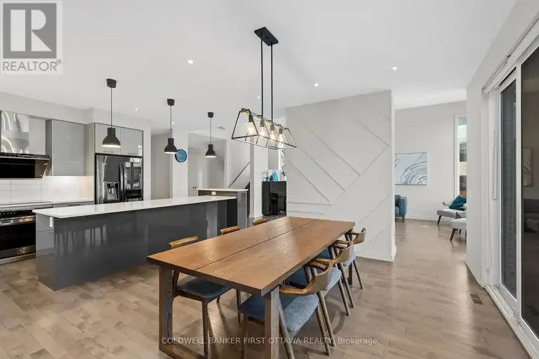 375 SERENADE CRESCENT | 375 SERENADE CRESCENT, Ottawa | 2948551