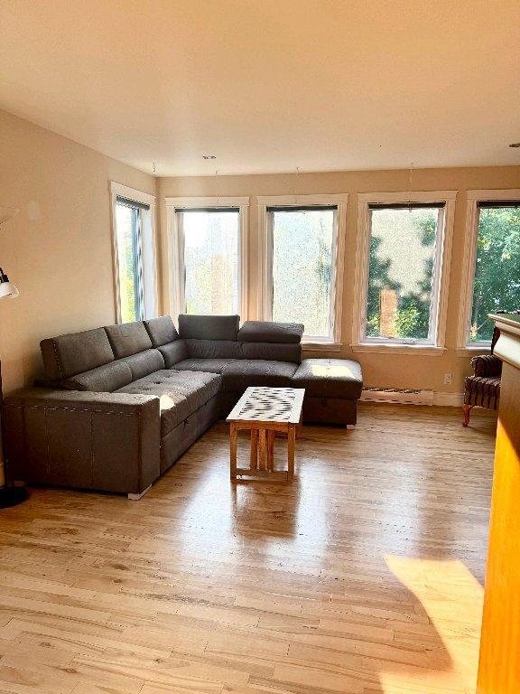 Grand 5 1/2 avec stationnement à louer** ENQUÊTE DE PRELOCATION/ CREDIT*** | 2946527