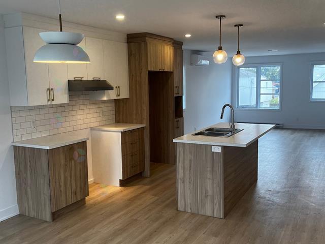 Dernier étage du Triplex - Longueuil | 2946539