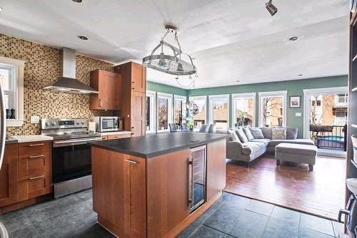 Grand 5 1/2 avec stationnement *** ENQUETE DE PRELOCATION/ CREDIT *** | 2946541