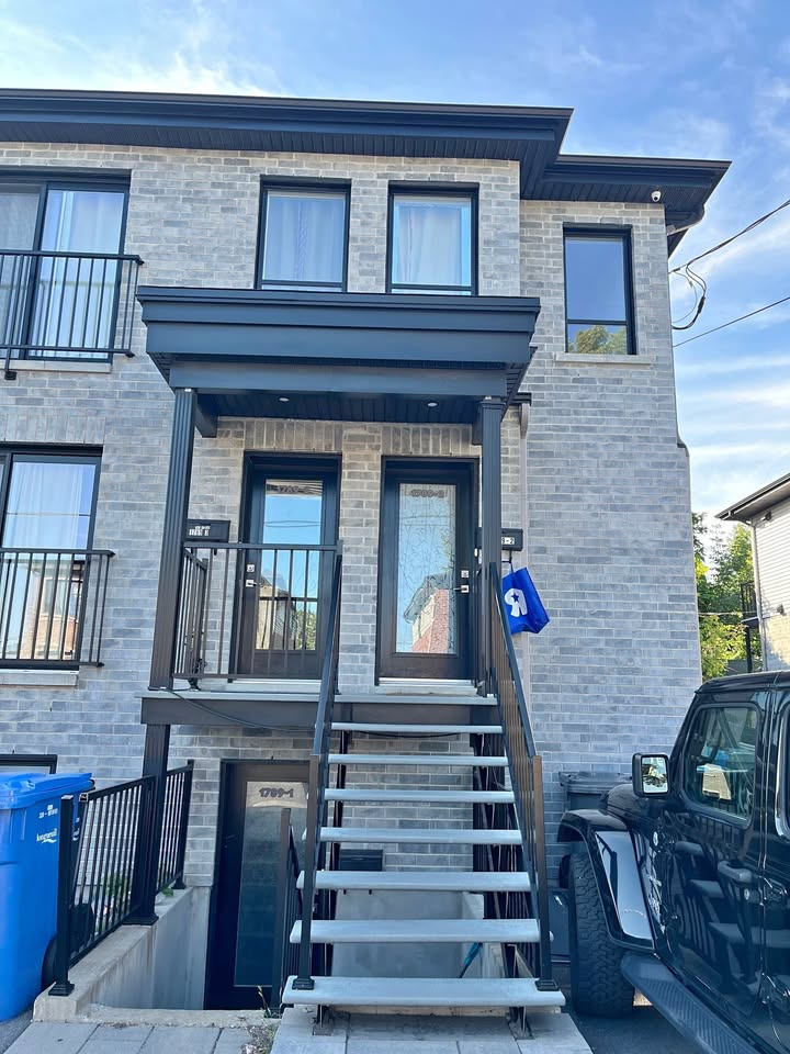 Condo 5 ½ Avec 2 Stationnements | 2946628