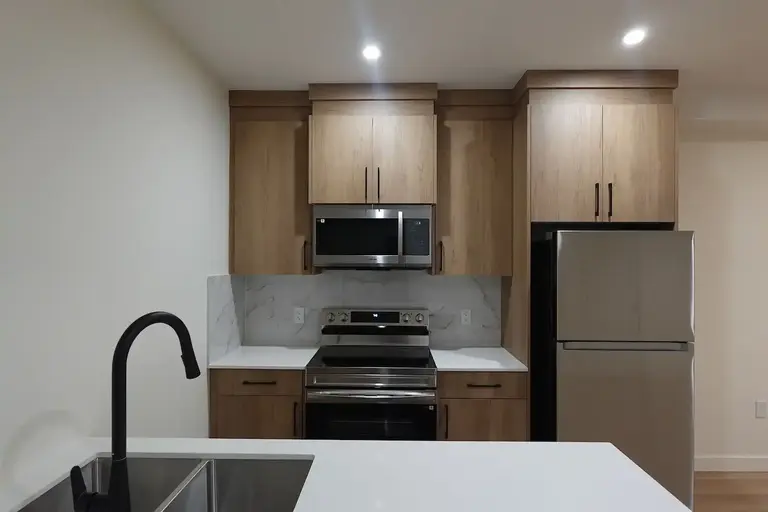 Bright 2-Bed, 2-Bath Basement Suite | $1850 Utilities Included | ALCES AREA | Edmonton | 2946878