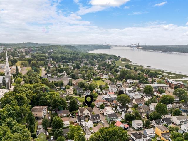 Magnifique Jumelé Meublé à Saint-Romuald (Lévis) Location | 2946940