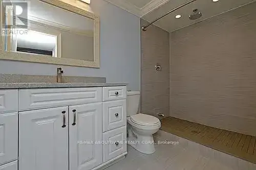 1074 MONTGOMERY DRIVE | 1074 MONTGOMERY DRIVE, Oakville | 2951183