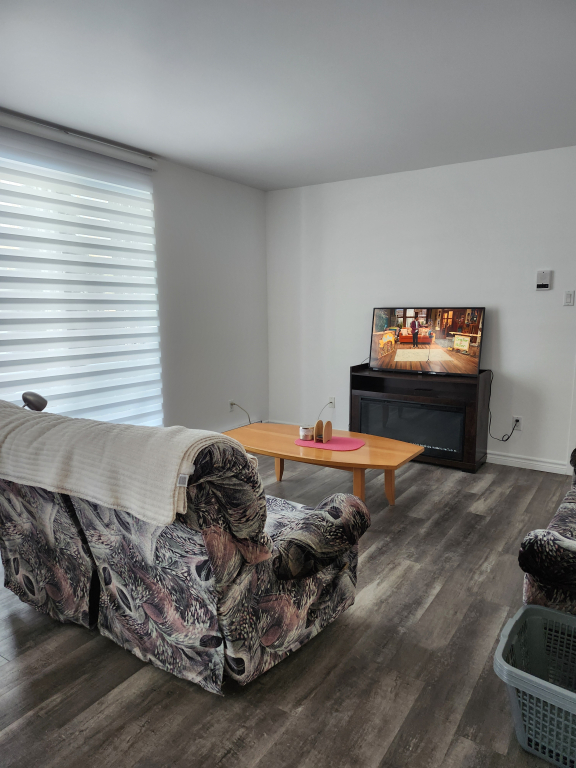 Style Condo 4 1/2 Ouest De L'ile PRES DE | 2947729