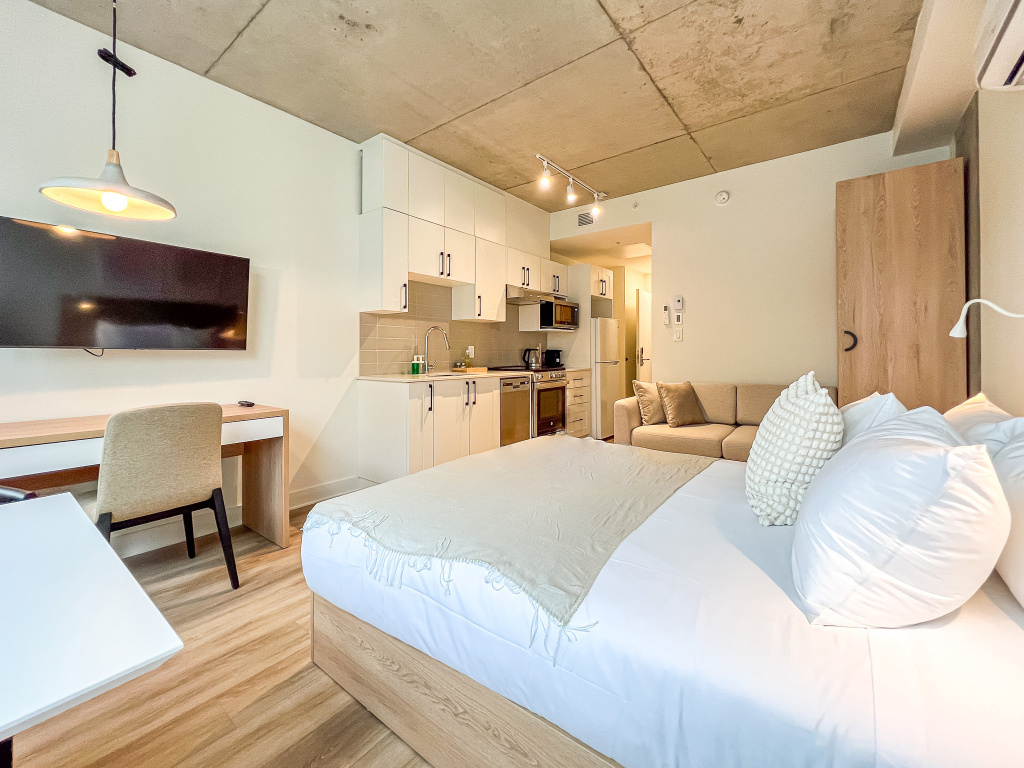 Studio - Berson | 2947752