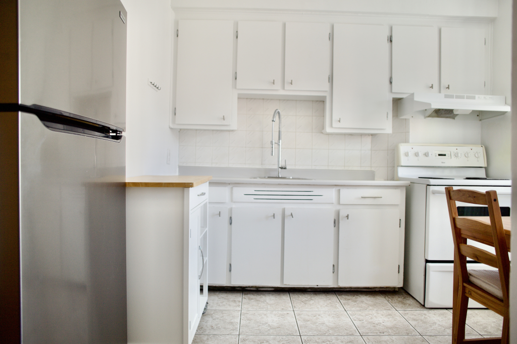 Grand Appart 4 Chambres Semi-meublé | 2947779