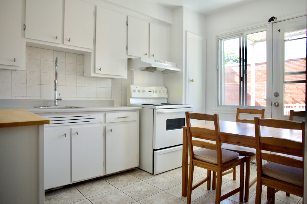 Grand Appart 4 Chambres Semi-meublé | 2947779
