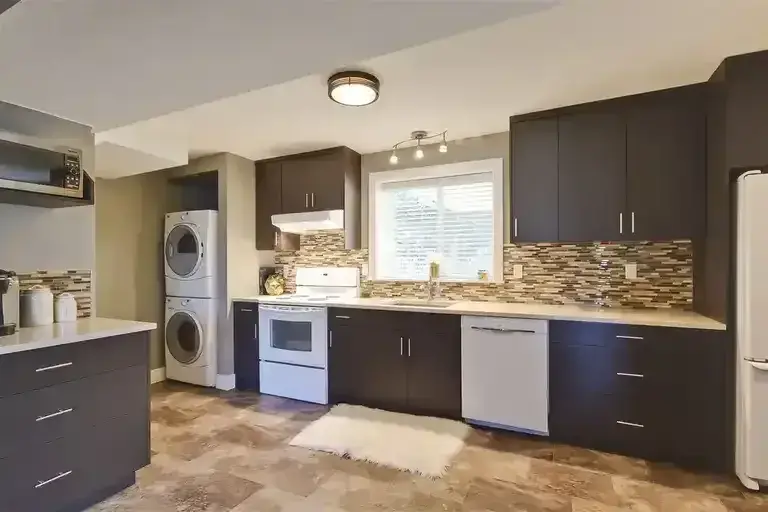 Charming 2-Bed, 1-Bath Ground Level Suite in Ladner | 5046 Massey Drive, Delta | 2948033