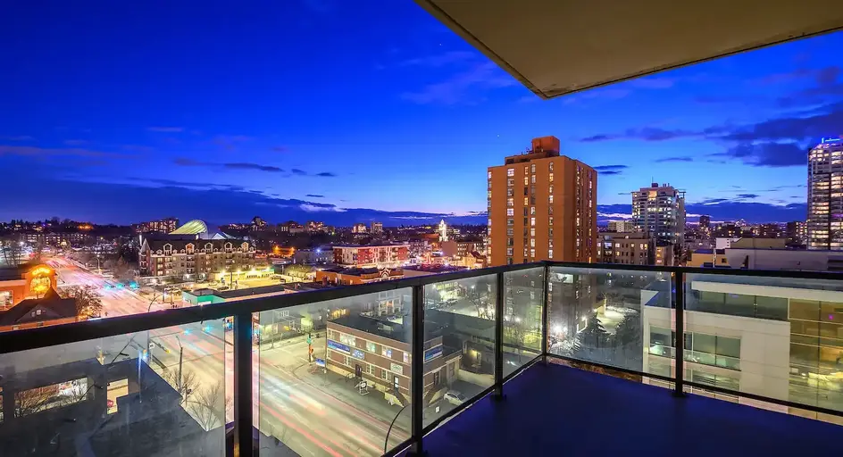 Furnished executive 2BR/2Ba/Den condo w/ panoramic views | 810 - 1410 1st Street Southeast, Calgary | 2948126
