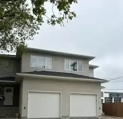 Are you ready to elevate your lifestyle? Be the first to call this spacious and luxurious 3-bedroom house your home. | 621 Muriel Street, Winnipeg | 2948149