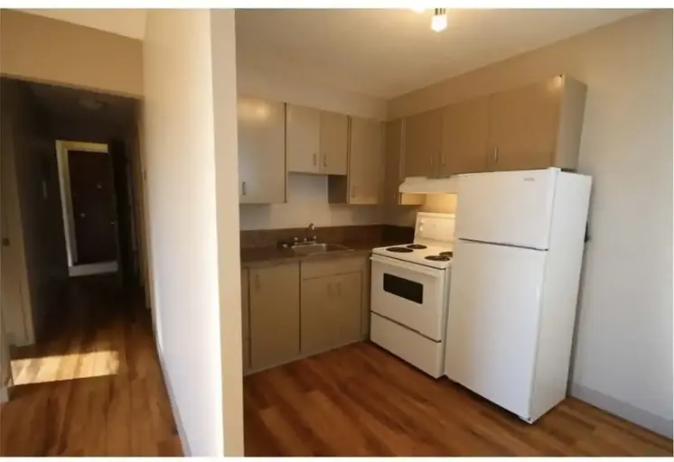 Beautiful 1 Bed in Crescent Height | Calgary | 2948384