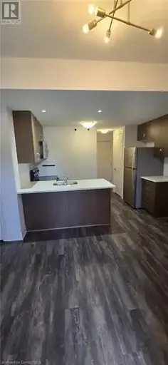 275 MAX BECKER Drive Unit# 4 | 275 MAX BECKER Drive Unit# 4, Kitchener | 2951286