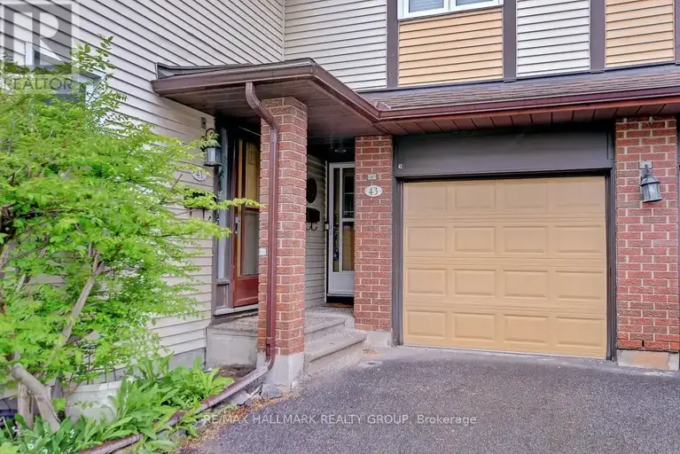 43 HAXBY PRIVATE | 43 HAXBY PRIVATE, Ottawa | 2949430
