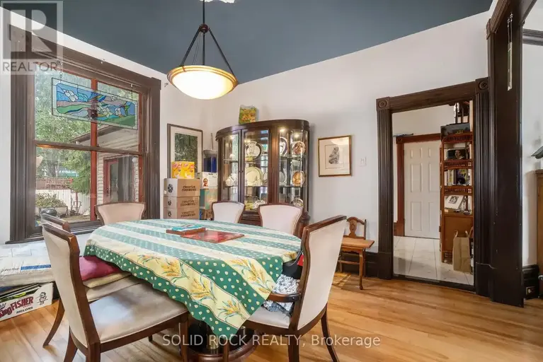 43 MACLAREN STREET | 43 MACLAREN STREET, Ottawa | 2949684