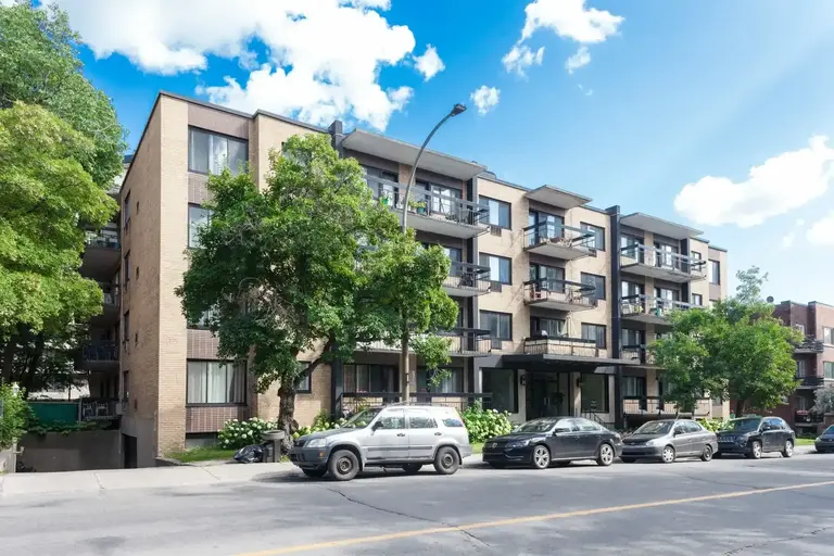 2400 Van Horne Street | 2400 Van Horne, Montreal | 2951909