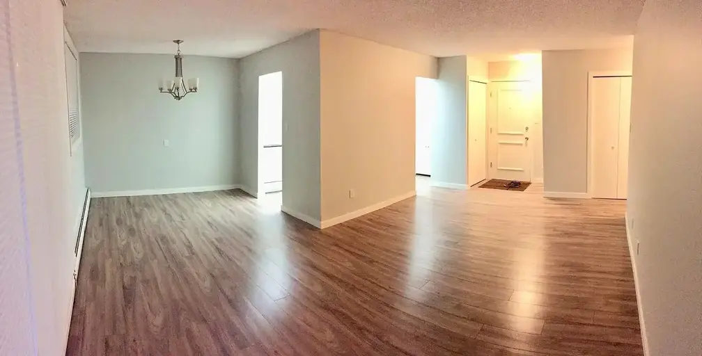 Renovated 2 BDRM 1.5 BATH apartment only 1 block from U of A! | 8149 111 St NW, Edmonton | 2952191