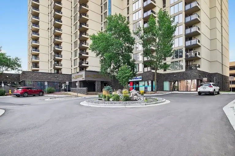 Fantastic Location to U of A, Whyte Ave & River Valley | 903 - 10149 Saskatchewan Drive Northwest, Edmonton | 2952199