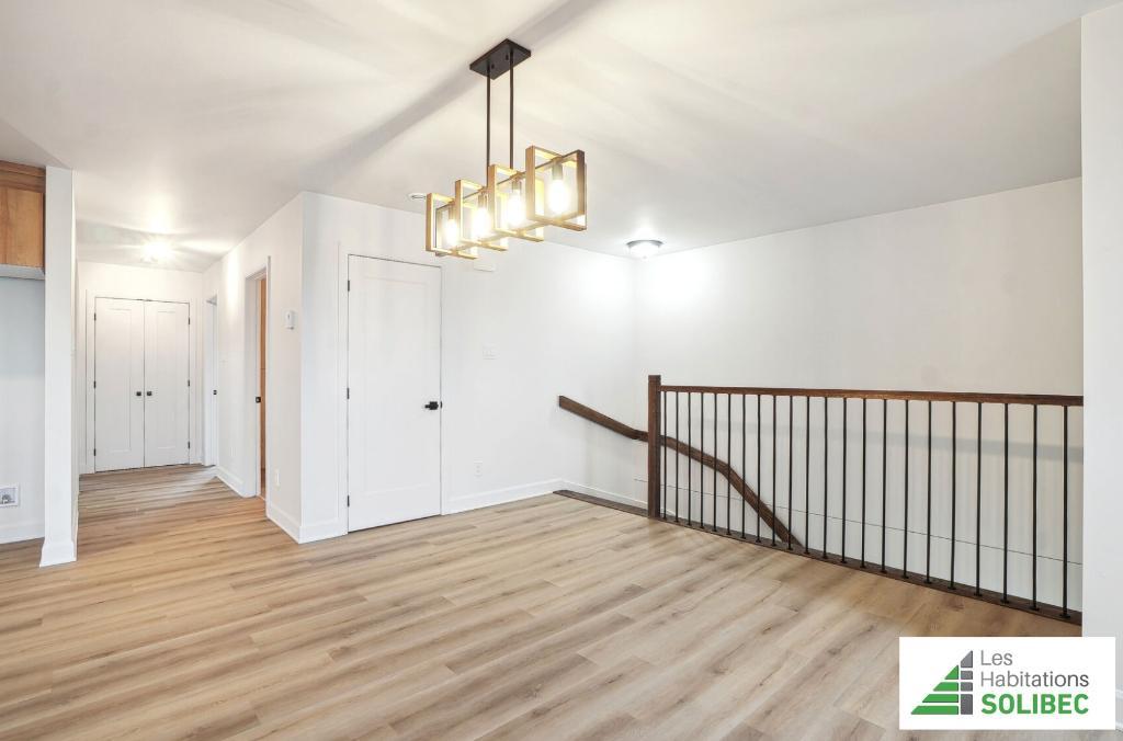 Logement 3 1/2 - 5 1/2 À LOUER (Novembre 2025) | 2952249