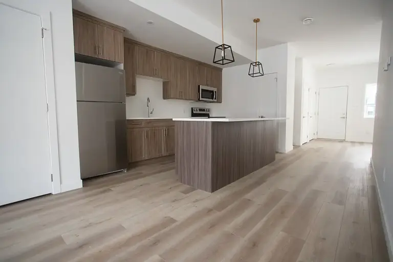 154 Perth Avenue | 154 Perth Avenue, Winnipeg | 2968925