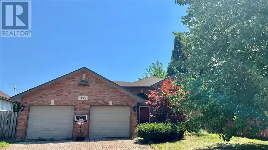 435 MENARD LANE | 435 MENARD LANE, LaSalle | 2952709