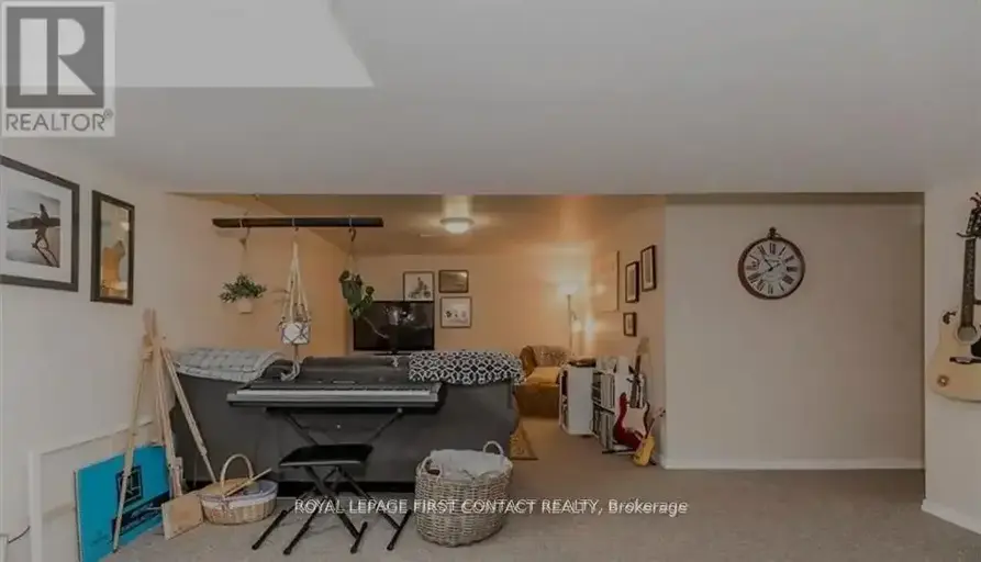 5 MONIQUE CRESCENT | 5 MONIQUE CRESCENT, Barrie | 2952713
