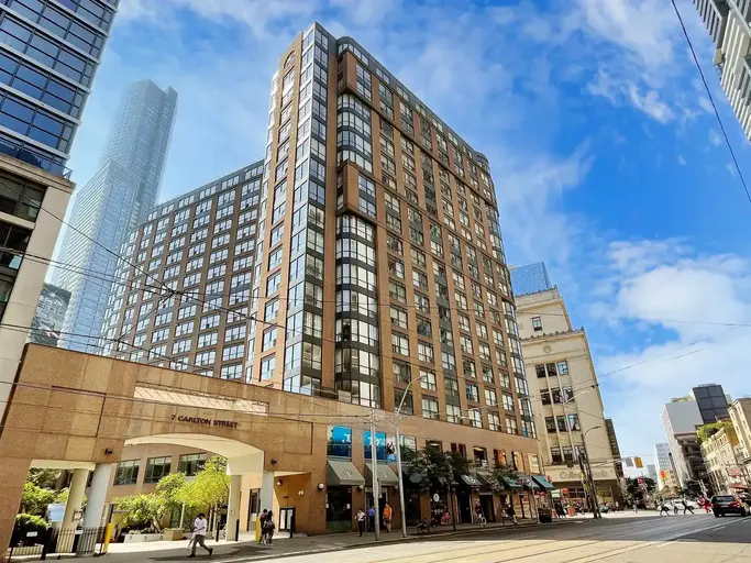 The Ellington | 7 Carlton Street, Toronto | 2969809
