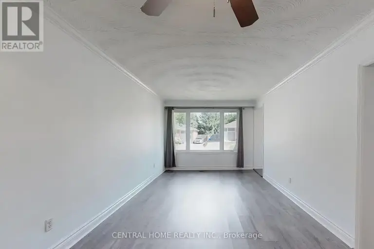 132 SEPTONNE AVENUE N | 132 SEPTONNE AVENUE N, Newmarket | 2952900