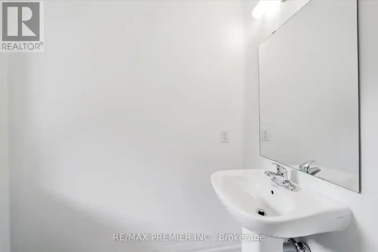 3-105 - 253 CRESCENT BAY LANE | 3-105 - 253 CRESCENT BAY LANE, Huntsville | 2952912