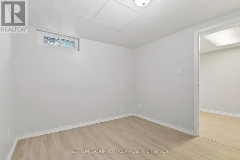 75 CLARKSON CRESCENT | 75 CLARKSON CRESCENT, Ottawa | 2953035