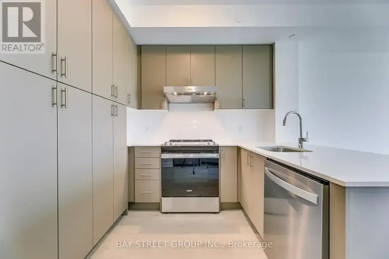 520 - 3200 WILLIAM COLTSON AVENUE | 520 - 3200 WILLIAM COLTSON AVENUE, Oakville | 2953421
