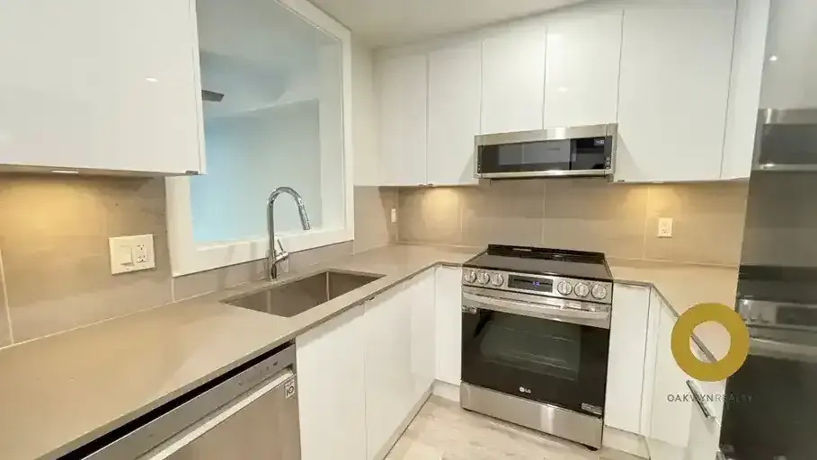 Charming 2Bed, 2Bath Condo at Broadway and Penticton! | 2533 Penticton Street, Vancouver | 2953880