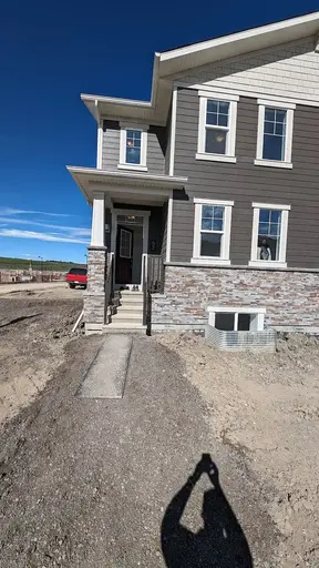 Calgary band new 3bed + den House for rent | 93 Yorkville Landing Southwest, Calgary | 2953952