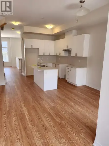 26 KAHSHE LANE E | 26 KAHSHE LANE E, Richmond Hill | 2954086