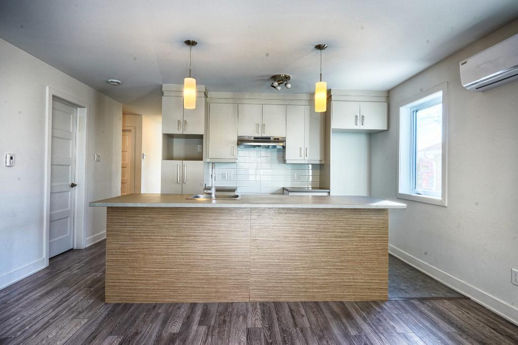 Appartement 4 1/2 de 2 chambres et 1 salle de bain | 2954347