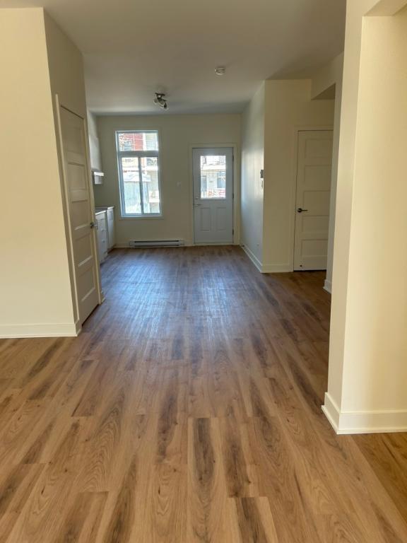 Superbe 5 1/2 Hochelaga | 2954370